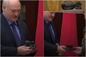 U RUKAMA DRŽAO REPLIKU ATOMSKE BOMBE: Lukašenko dobio POKLON od ministra odbrane, pa ga pitao ŠTA JE TO (VIDEO)