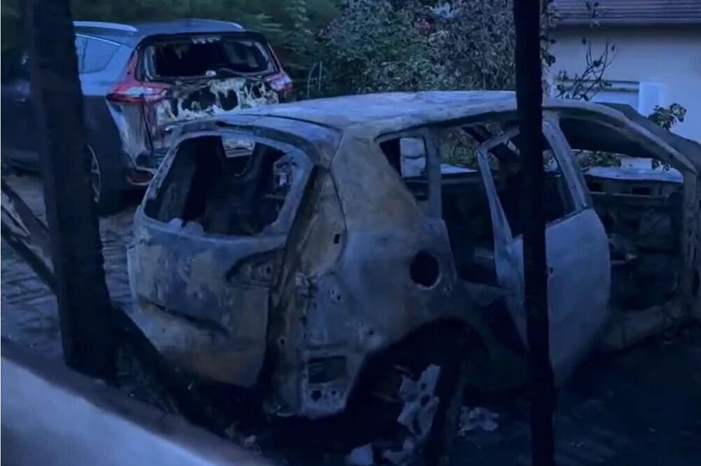 STRAVA I UŽAS U PARIZU: Zapaljena kuća gradonačelnika, nasilnici probili ogradu, a onda napali ženu i decu dok su bežali (VIDEO)