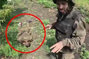 NEVIĐEN UŽAS NA FRONTU KOD BAHMUTA: Ranjeni vojnik leži na bombi, čeka da mu neprijatelj priđe, a saborac DRHTI OD STRAHA (VIDEO)