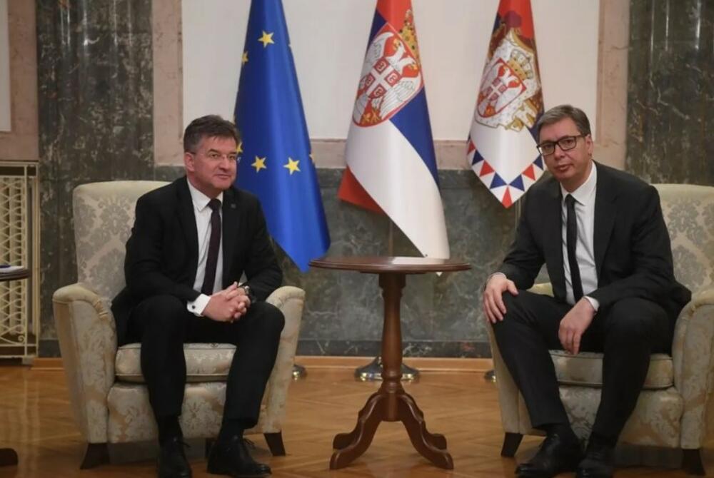 Aleksandar Vučić, Miroslav Lajčak