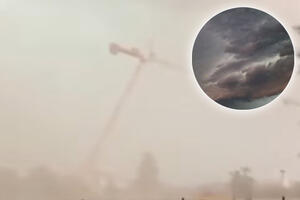UŽASAVAJUĆA SCENA PRE NEVREMENA U HRVATSKOJ! Pogledajte kako je izgledalo nebo OVAKAV MONSTRUM UPRAVO IDE KA SRBIJI (FOTO/VIDEO)