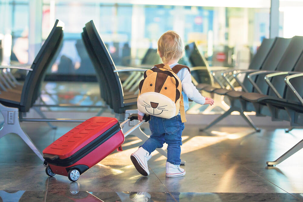 Dete može da putuje i samo, al opet je potrebna saglasnost