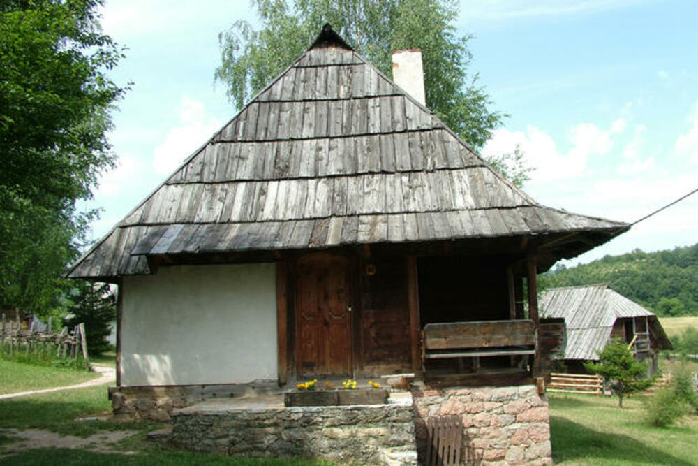 Muzej na otvorenom 'Staro selo' Sirogojno