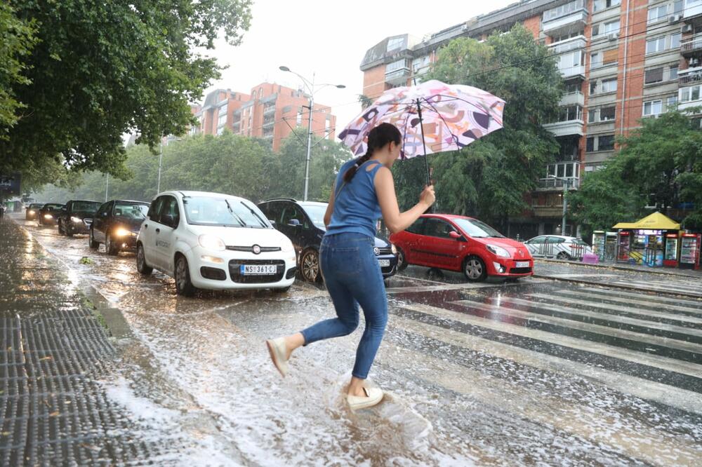 PRVI SVEŽ DAN POSLE PAKLENOG LETA! U utorak ispod 25 širom Srbije, kiša u ovim krajevima!