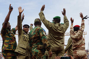 ODREĐEN DAN NAPADA NA NIGER: Ključa na zapadu Afrike, raspoređeni ratni avioni, čeka se samo naređenje za juriš