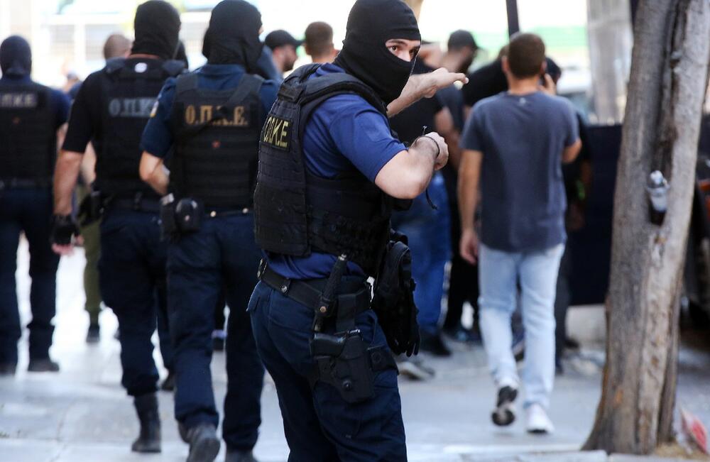 grčka policija, Dinamo