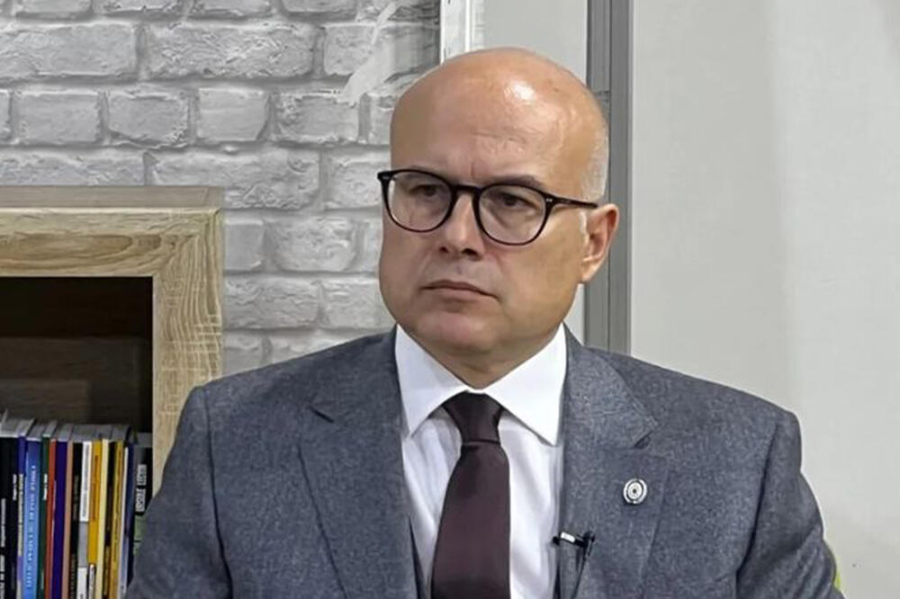 "VI DONOSITE NOVU ENERGIJU" Ministar Vučević dočekao novozaposlene u Vojnotehničkom institutu, obratio im se ohrabrujućim rečima