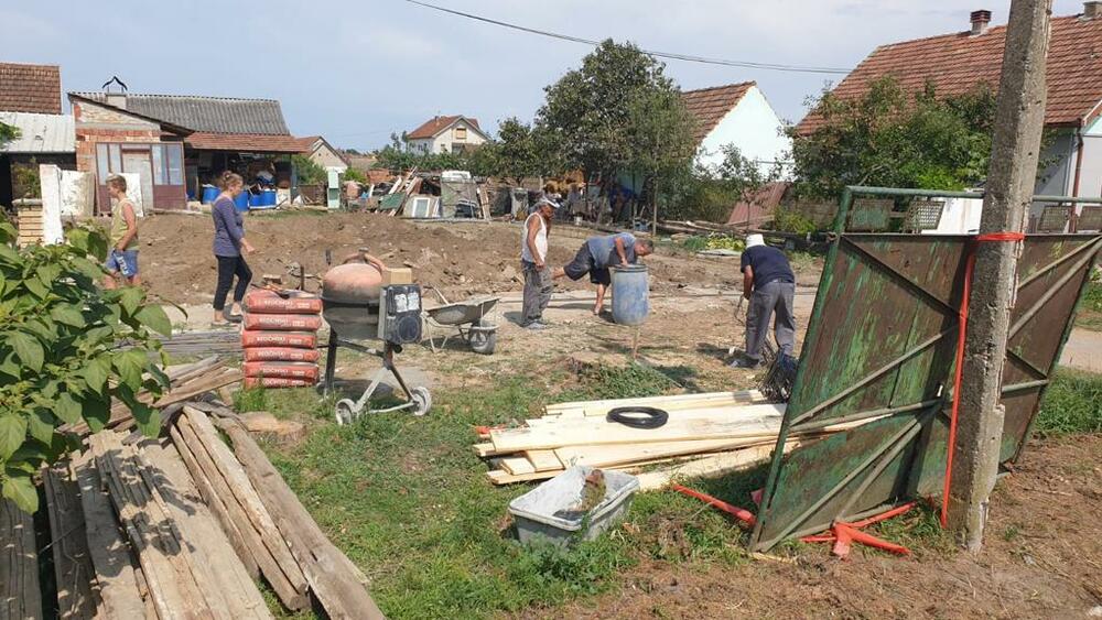 Obnova kuće, porodica Zahorec, Zahorec, Čelarevo