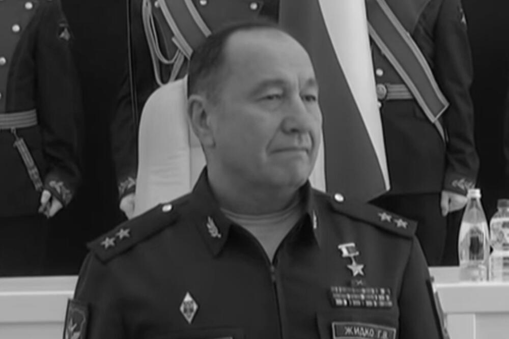 VEST O SMRTI POZNATOG GENERALA POTRESLA RUSIJU: Preminuo komandant koji je PREDVODIO JURIŠ na istočnom frontu (FOTO)