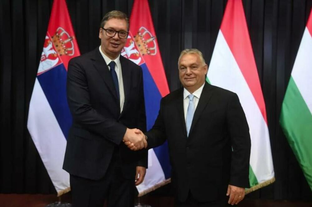 "SVAKI SUSRET S PRIJATELJEM JE IZUZETAN": Predsednik Vučić razgovarao sa Orbanom (FOTO)