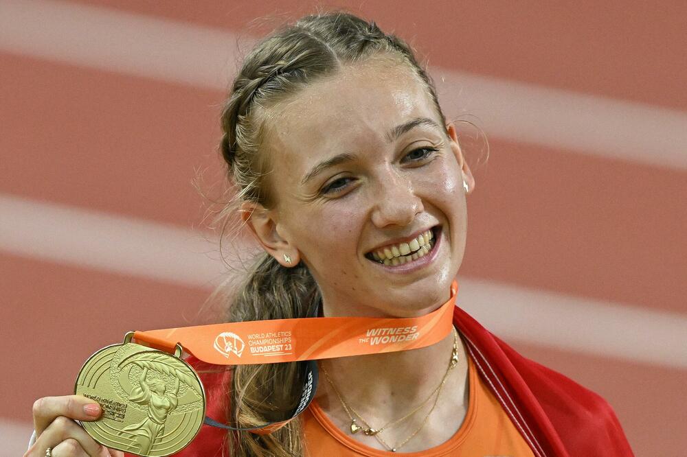 HOLANĐANKA STIGLA DO ZLATA ZA MANJE OD MINUT: Femke Bol svetska šampionka u trci na 400 metara