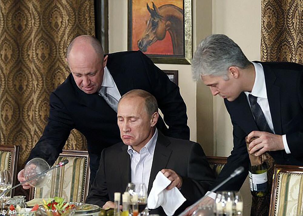 Jevgenij Prigožin i Vladimir Putin 2011.