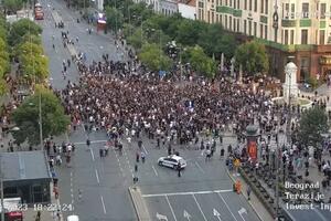 DANAS 21. PROTEST DELA OPOZICIJE U BEOGRADU: Okupljanje u 18 sati ispred Skupštine