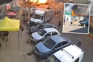 MASAKR NA PIJACI, NAJMANJE 16 MRTVIH! Pogledajte trenutak ruskog udara na ukrajinski grad u Donbasu (VIDEO)