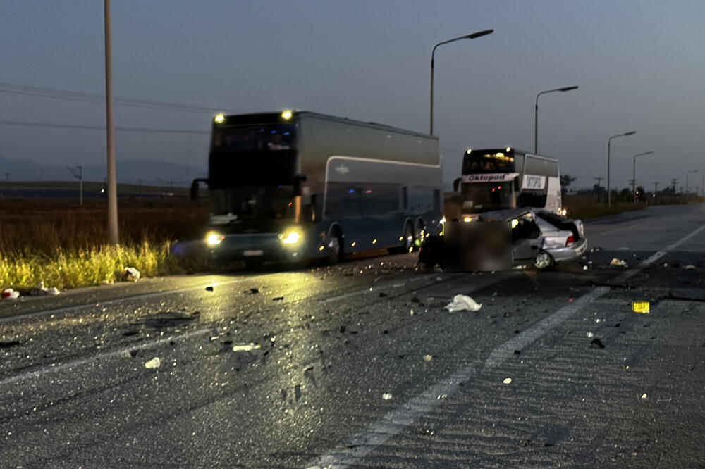 "TATA JE U REDU, A MAMA IMA PROBLEM SA REBRIMA" Autobusom iz Niša putovao i bračni par iz Pančeva: Detalji teške nesreće u Grčkoj