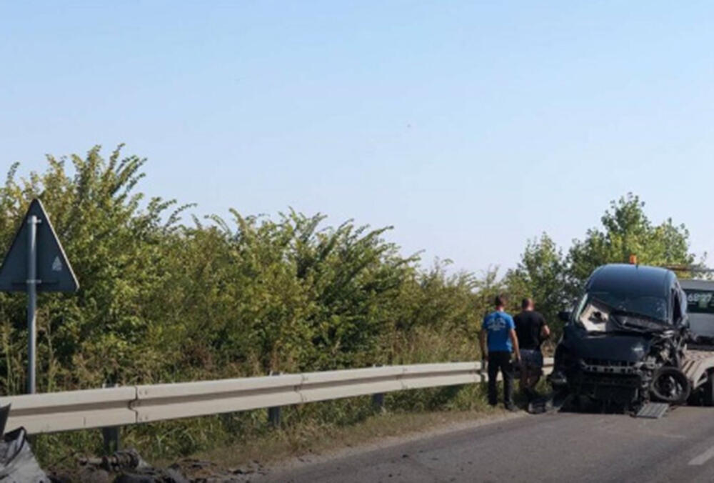Saobraćajna Nesreća, Voganj, Sremska Mitrovica