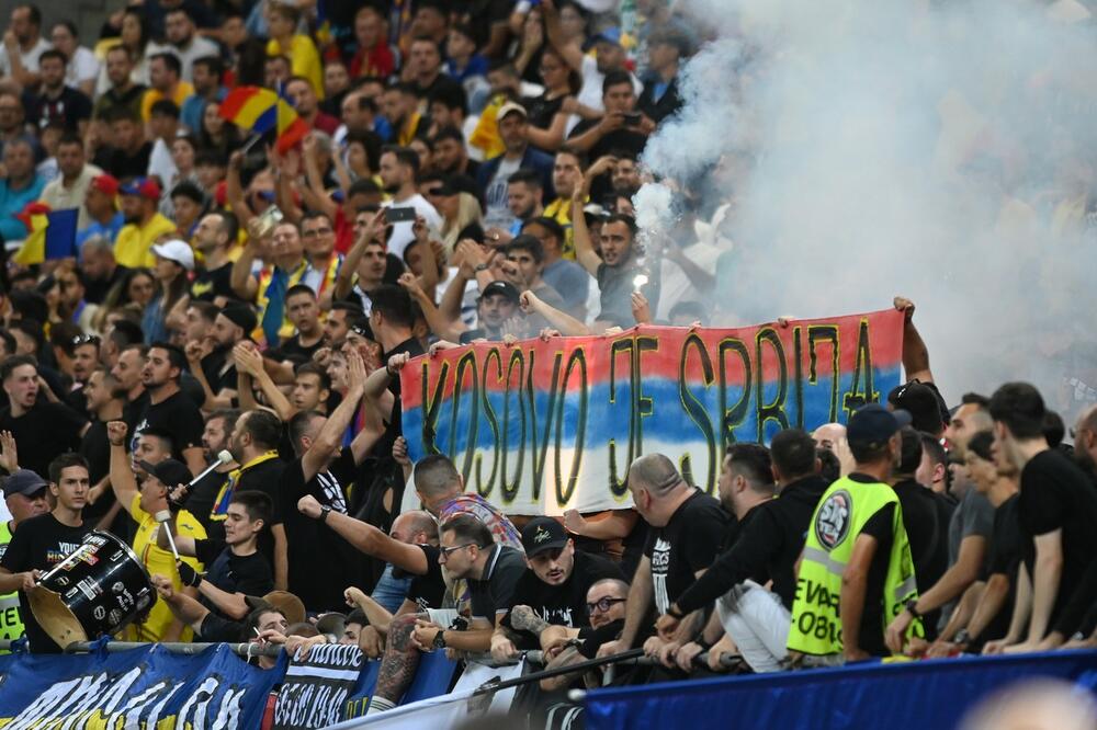 KAKAV SKANDAL! UEFA UNIŠTAVA RUMUNE ZBOG "KOSOVO JE SRBIJA": Pokrenuta istraga, optuženi za rasizam! Terete se za čak 5 PREKRŠAJA