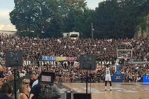 BRAĆO, RUMUNI - HVALA VAM! Navijači Partizana oduševljeni zbog gesta u Bukureštu, evo kako su uzvratili dragim komšijama (FOTO)