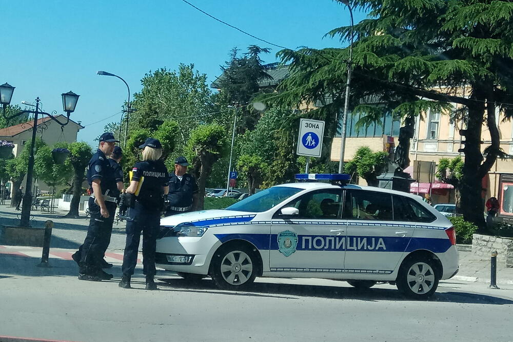 BUDI ODGOVORAN: Saobraćajna policija u Vranju 24 časa bez prestanka sprovodi mere pojačane kontrole