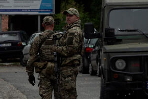 NEMAČKA NA KIM ŠALJE DODATNIH 150 VOJNIKA: Oglasila se Berbok nakon sastanka šefova diplomatije NATO