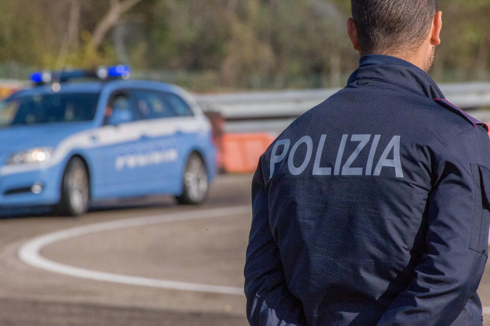NESREĆA U ITALIJI Poginuo vozač iz Makedonije, povređeno 12 putnika