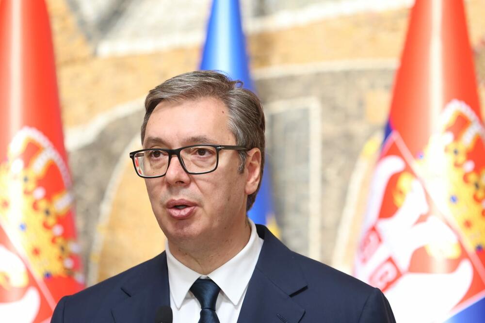 "ODBRANIĆU NAŠU SRBIJU MAKAR BIO JEDINI KOJI TO ČINI" Predsednik Vučić poslao snažnu poruku građanima (FOTO)