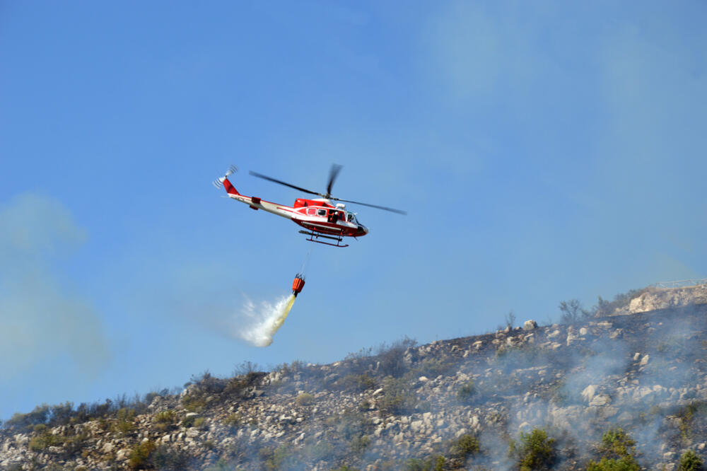 DRAMATIČNO U GRČKOJ: Širom zemlje od jutros izbio 71 požar, šest regiona u pripravnosti