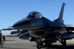 UKRAJINI STIŽE ORUŽJE KAKVO NIJE IMALA: Kanada se uključuje u obuku pilota F-16