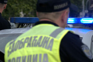 VOZIO AUTO SA 4 PROMILA ALKOHOLA U KRVI! Čak šest vozača isključeno iz saobraćaja na području Sremske Mitrovice!