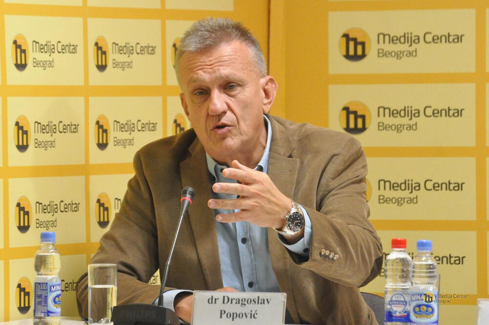Dr Dragoslav Popović