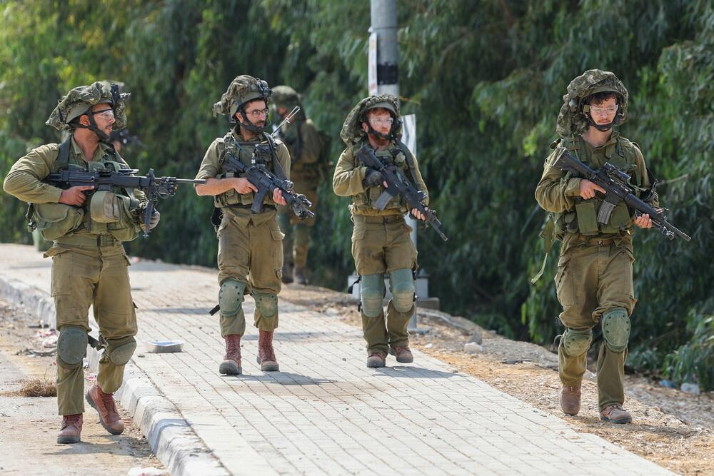 Čekaju naredbu za pokret: Izraelski vojnici na granici Pojasa Gaze