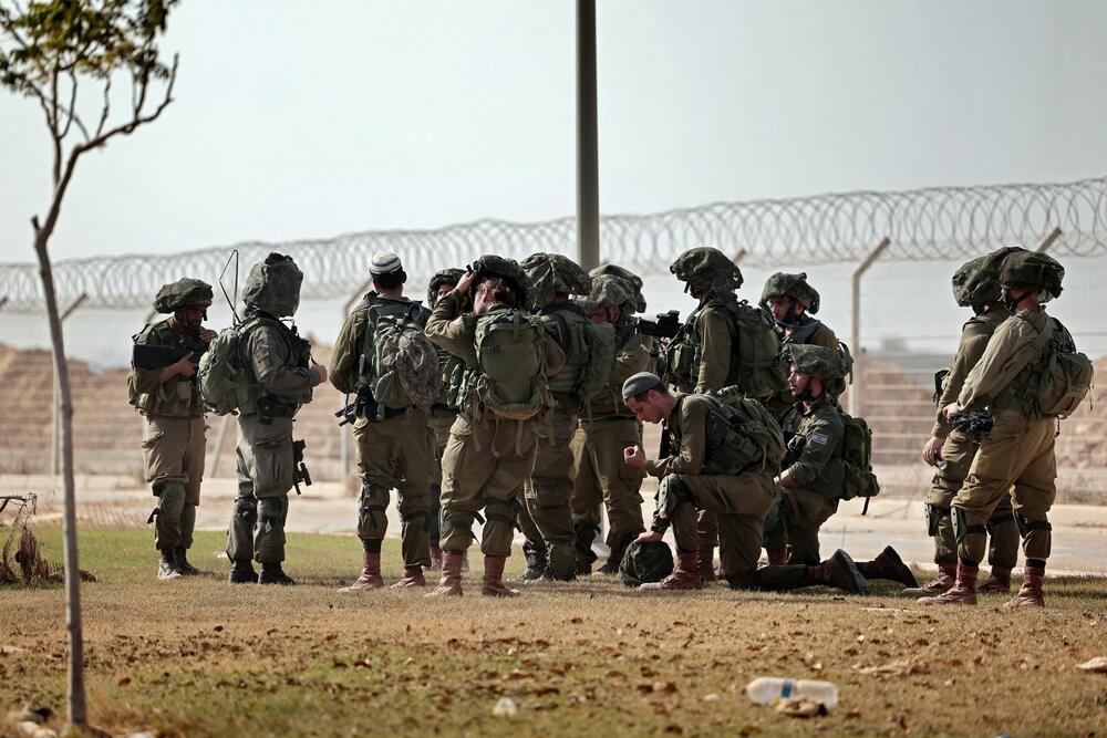 Izrael, Izraelska vojska, patrola, Kibuc Beri