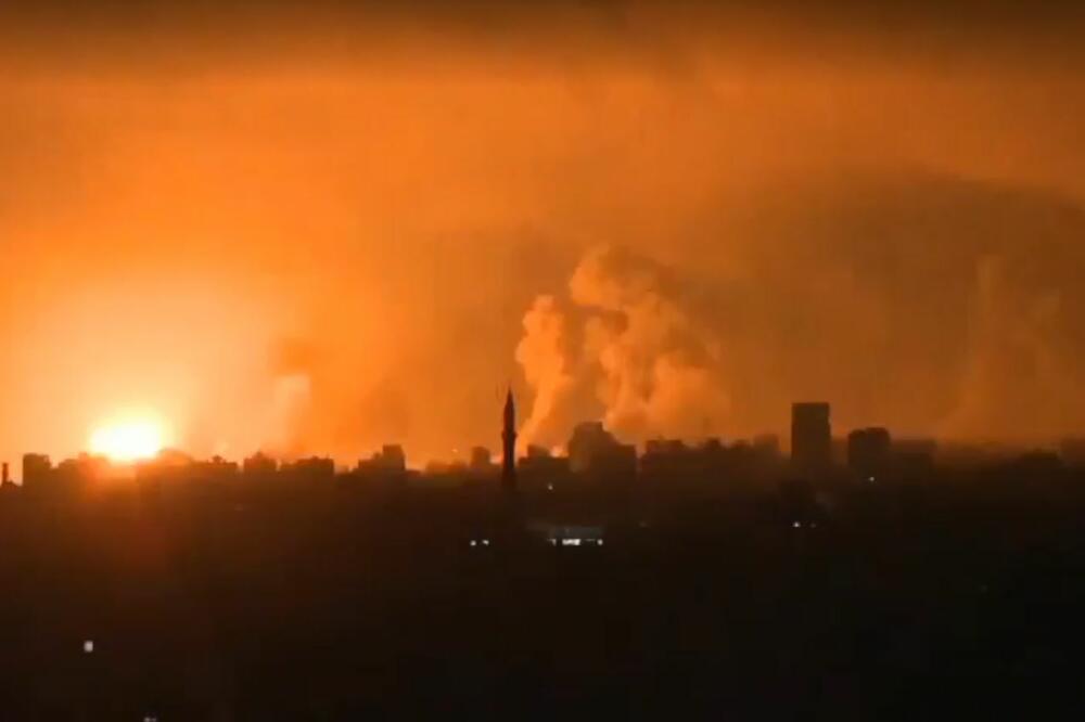 ŽESTOK UDAR IZRAELA NA GAZU! Netanjahuov savetnik: "Hamas će večeras osetiti naš GNEV! (VIDEO)