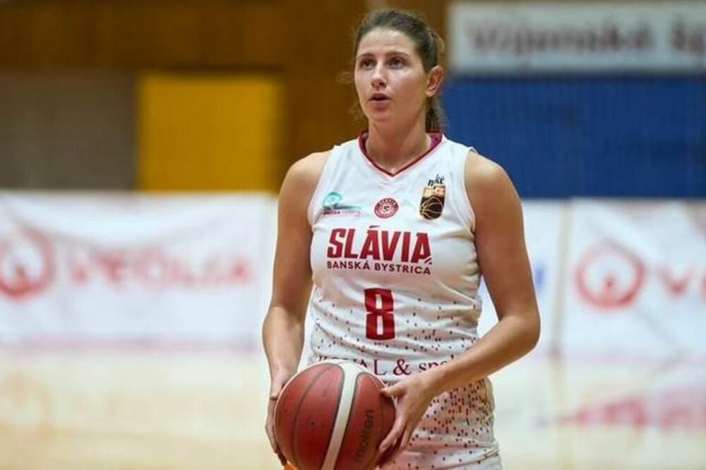 SVET BRUJI O SRPSKOJ KOŠARKAŠICI: Bogićević postigla 64 poena, a njen tim 201! Jedna asistencija joj nedostajala za kvadripl-dabl!