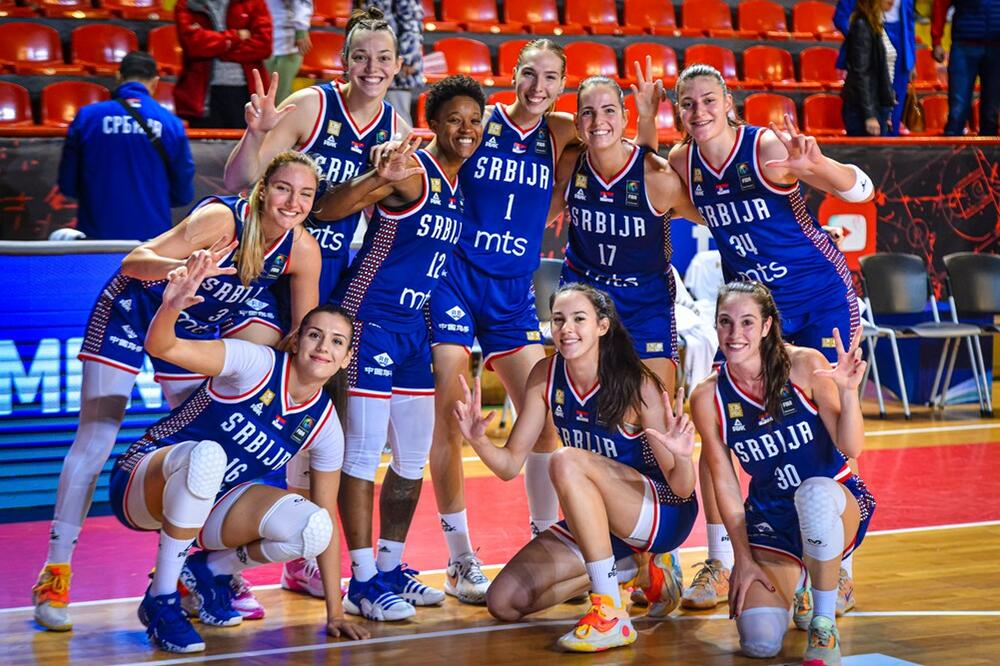 LAVICE DEMOLIRALE MAKEDONKE: Košarkašice Srbije ubedljivo pobedile Severnu Makedoniju