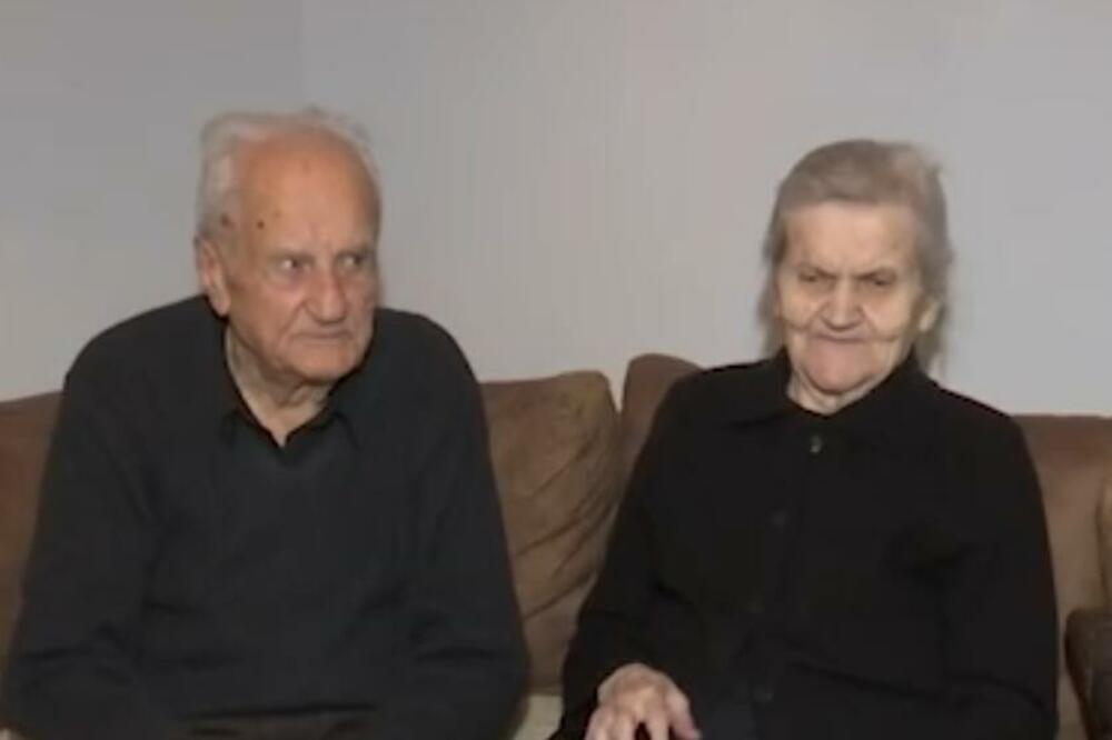 POZNAJU SE OD 1. RAZREDA OSNOVNE ŠKOLE Božidar i Stanica su 70 godina u braku, ovo je njihov savet