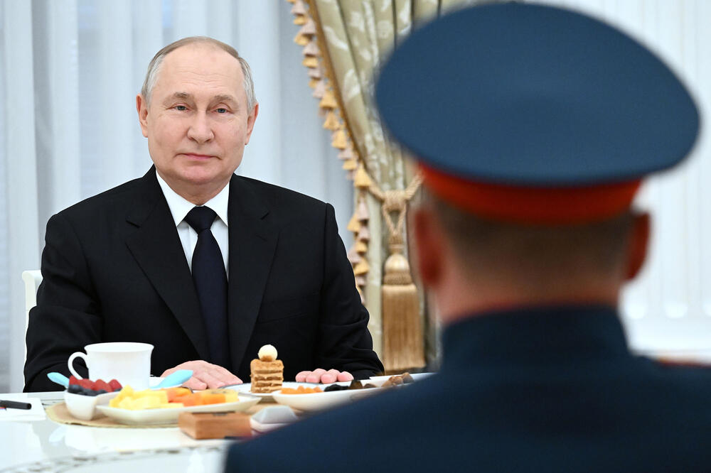JOŠ JEDNA MISTERIOZNA SMRT U RUSIJI General Sviridov prozvao Putina pa sa ženom nađen mrtav! Tela nestala, nema kraja bizarnostima