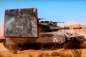 IZRAELCI LIKUJU U RAZRUŠENOJ GAZI: Ova scena je do skoro bila NEZAMISLIVA! Pogledajte šta tenkovi rade na POLIGONU HAMASA (VIDEO)