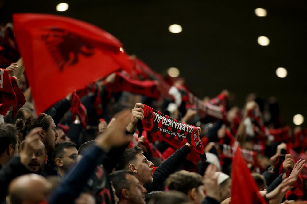 Albanija, Navijači Albanije, Albanski navijači, Fudbalska reprezentacija Albanije, Albanija Srbija