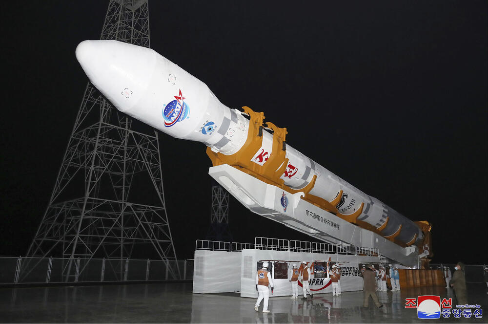 Kim Džong-un, Severna Koreja, lansiranje satelita