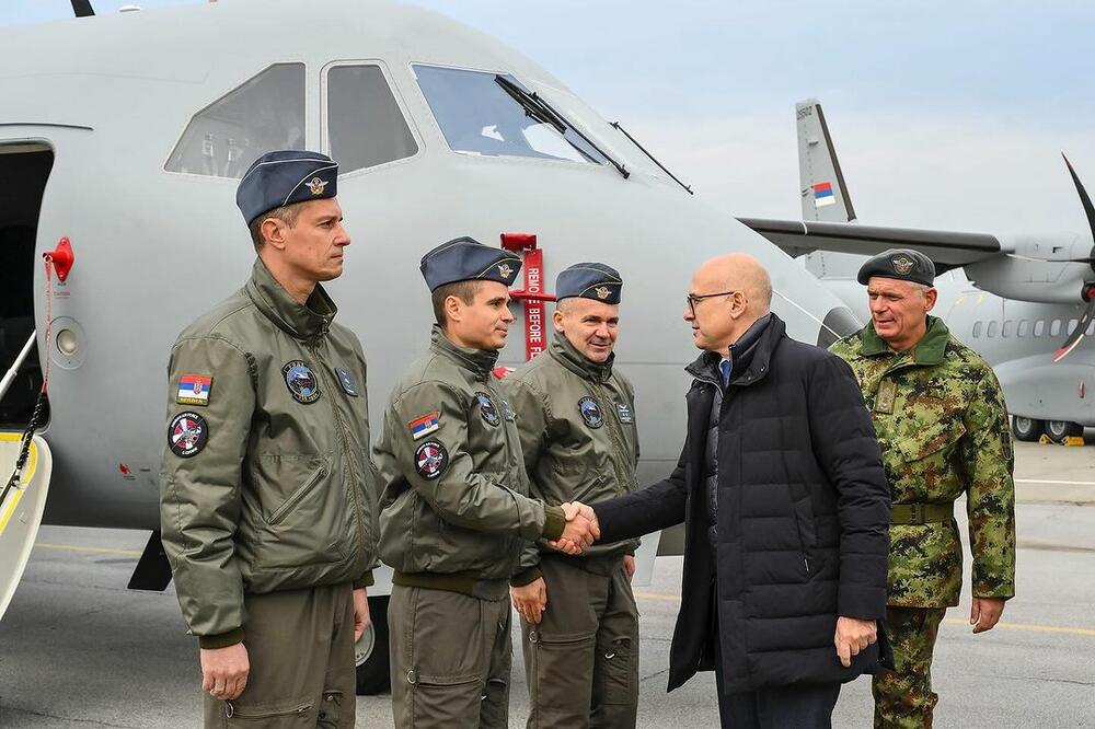 Ministar VUČEVIĆ sе oglasio povodom prеdsеdnikovog obilaska vojnog aеrodroma u BATAJNICI