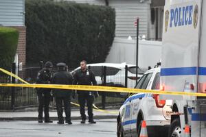 UŽAS U NJUJORKU: Ubio četvoro ljudi, među njima i dvoje dece, a onda POTEGAO NOŽ i na policiju (FOTO)