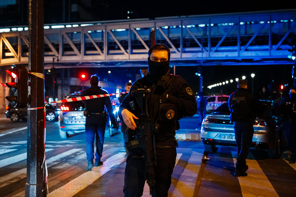 "NA SVAKOJ TERITORIJI IMAJU SVOJE TZV. KOSOVO" Pešić o napadima u Parizu: Sve se desilo u mirnom kvartu! Više NIGDE NIJE BEZBEDNO