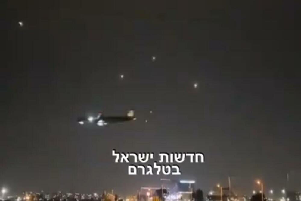 OVAKO RADI ČUVENA GVOZDENA KUPOLA Šok snimak sa aerodroma u Izraelu nastao usred noći: Pogledajte šta se dešava oko aviona (VIDEO)