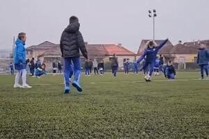NOVI TEREN ZA FK "SLOBODA" IZ ČAČKA! Uslovi za 300 mladih igrača su sada savršeni, postavljena vrhunska veštačka trava