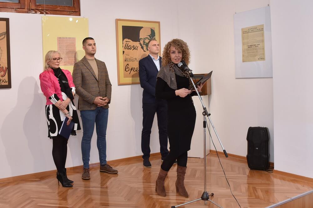 ORUŽJE OD PAPIRA – MOĆ PROPAGANDE: Otvorena izložba u Narodnom muzeju u Užicu, upriličena povodom dana oslobođenja grada (FOTO)