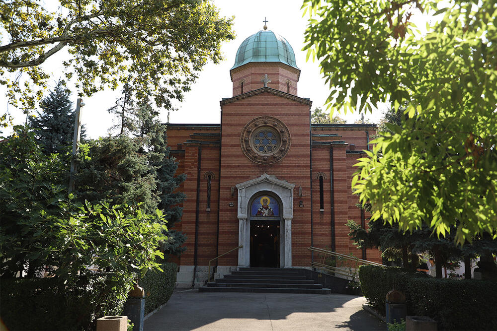 Beogradska groblja, crkva Svetog Nikole