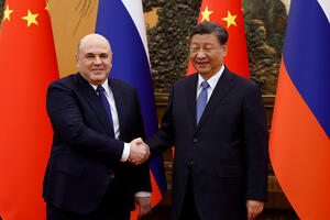 "RAZVOJ ODNOSA SA MOSKVOM STRATEŠKI IZBOR": Si Đinping ugostio ruskog premijera u Pekingu