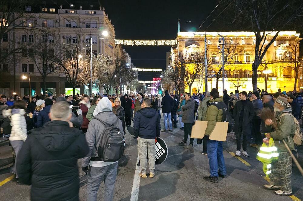 ZAVRŠEN protest ispred Republičke izborne komisije