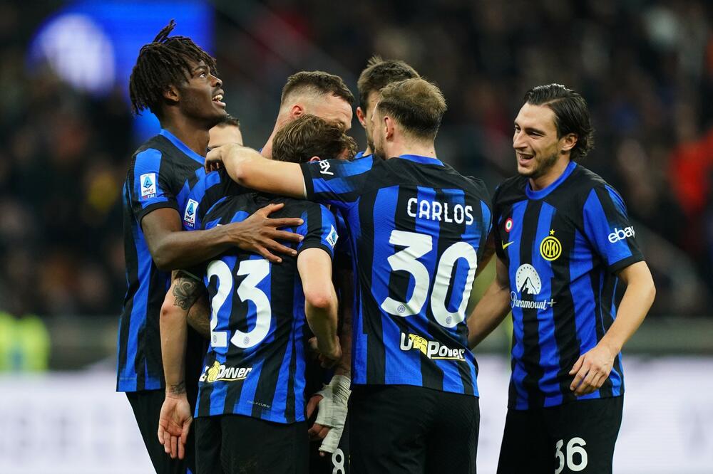 NEROAZURI GRABE KA SKUDETU: Inter pobedio Leće, Verona bolja od Kaljarija
